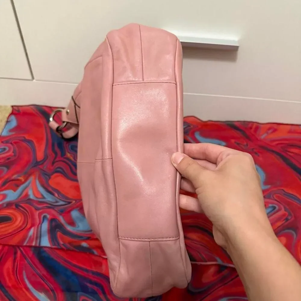 Rare Archival Vintage Y2K Coach Soho Shell Pink Leather Buckle Hobo
